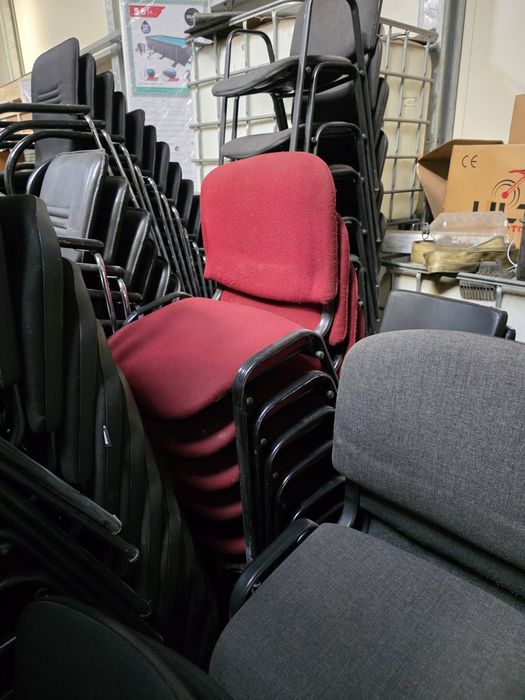 Scaune diferite modele