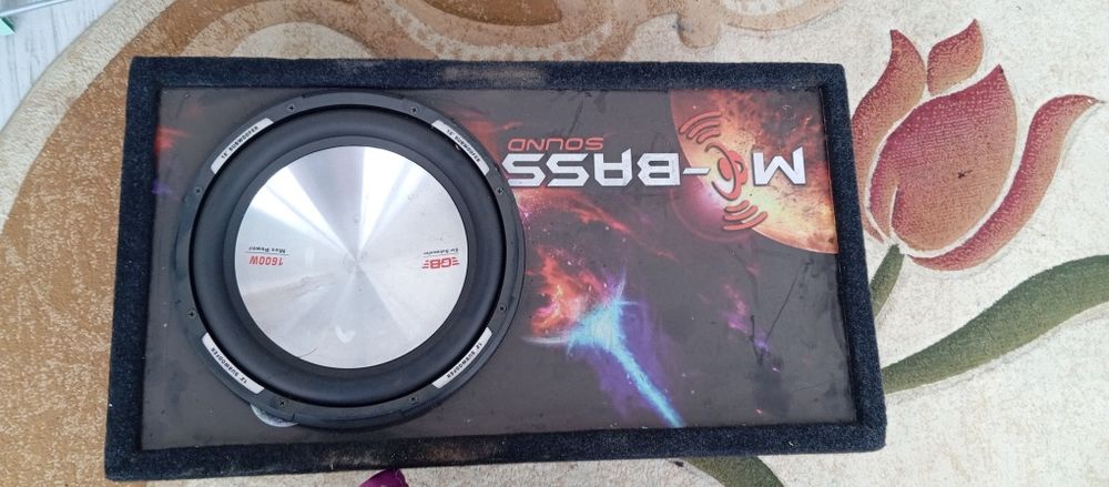 Продам сабвуфер  60 тысяч