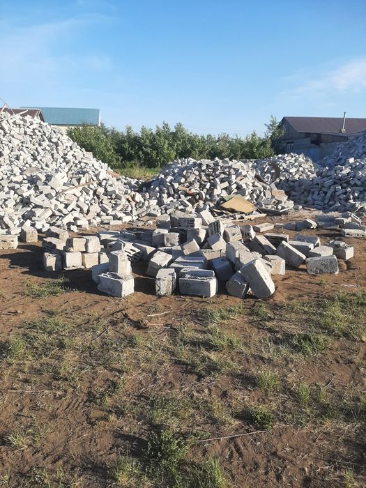 Продам кирпич 50 тг