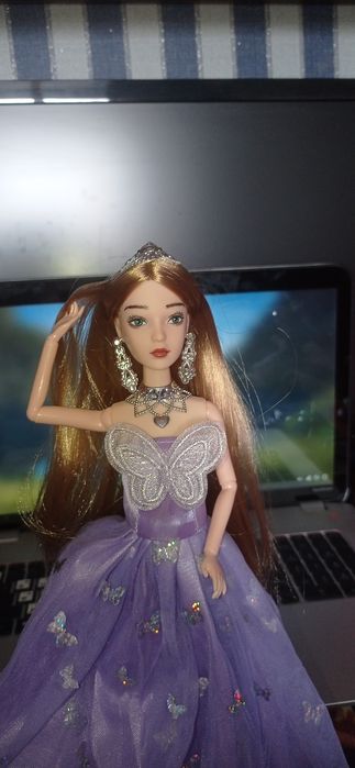 Куклы  барби  разные