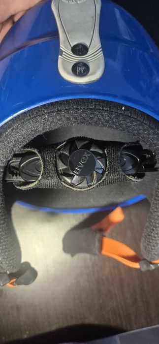 Uvex kid goggles/helmet