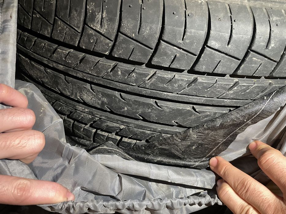 Yokohama шина r17