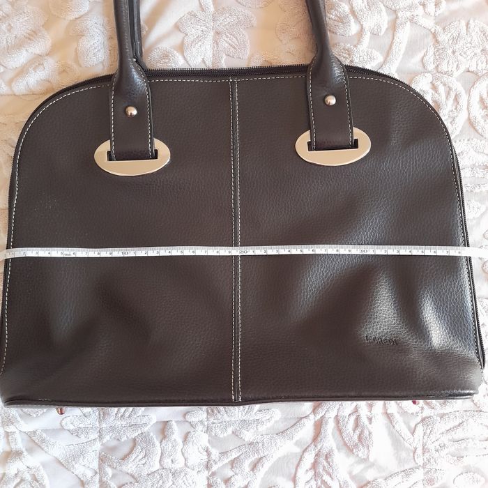 Елегантна чанта L.Credi