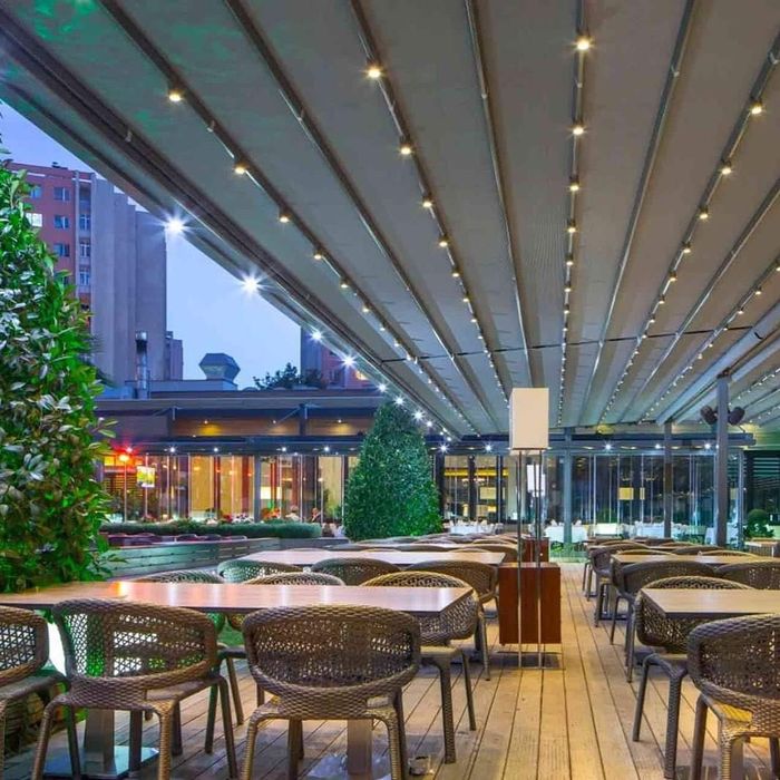 Producător pergole Turcia . Preturi mici . În rate