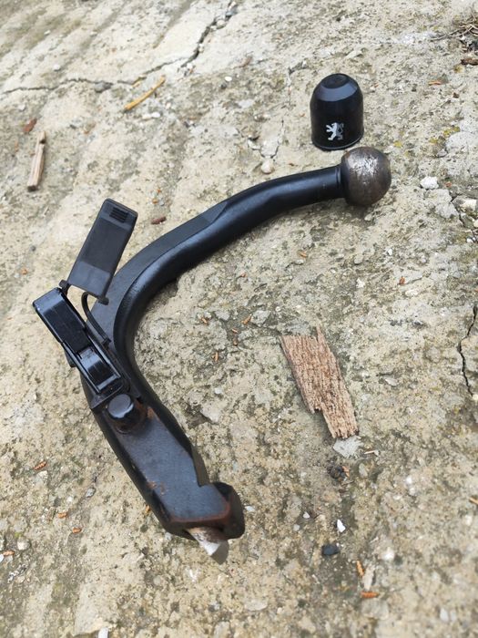 Теглич за Пежо 308