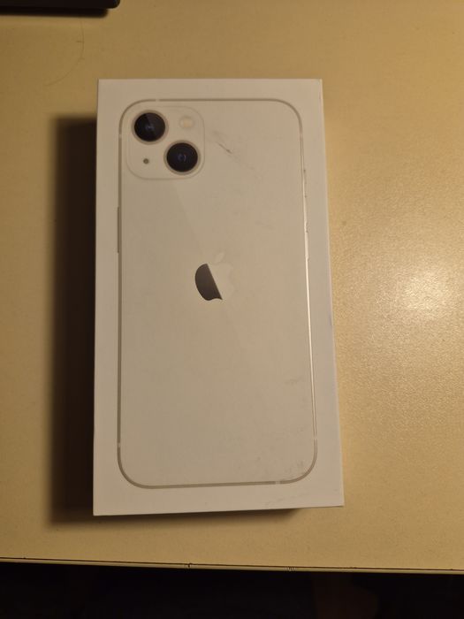 Vand iPhone 13 / 128 gb Alb