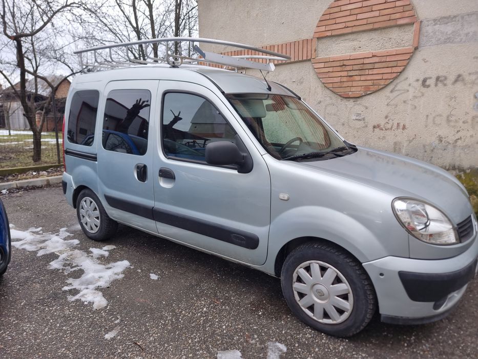 Vând Renault kangoo 1.2 2006