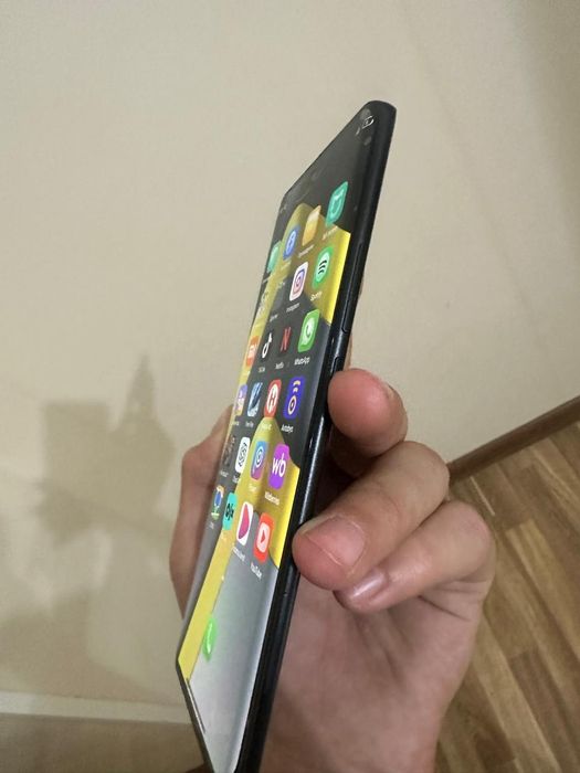 Poco m8 с хорошым