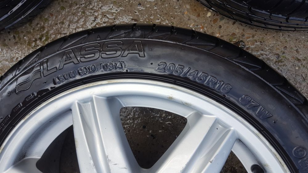 anvelope cu jante aliaj 4 buc