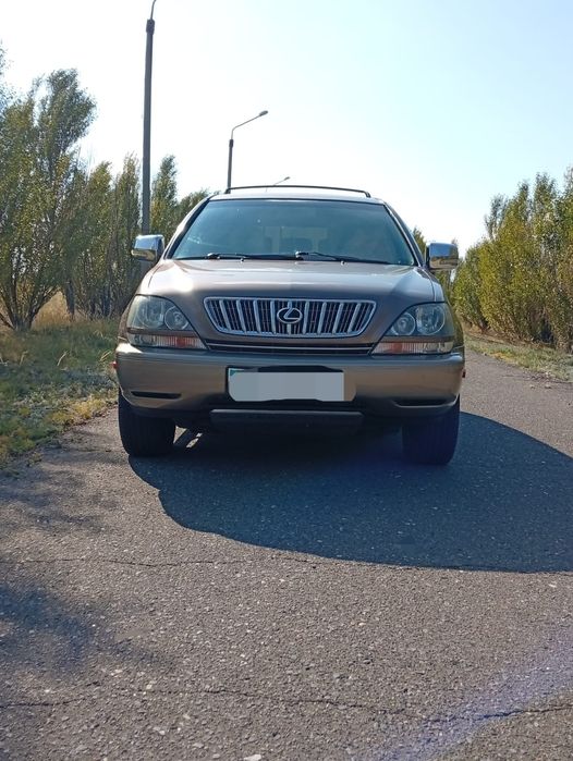 Продам Лексус RX 300