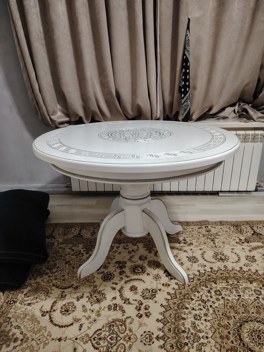 Стол  "Versace" и стулья