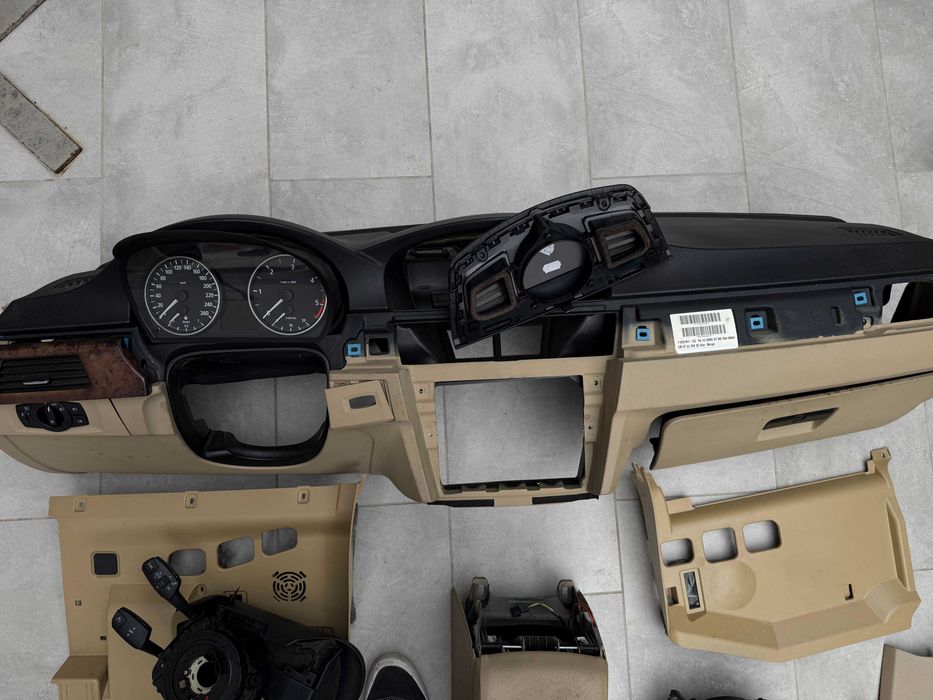 BMW e90 320d На Части