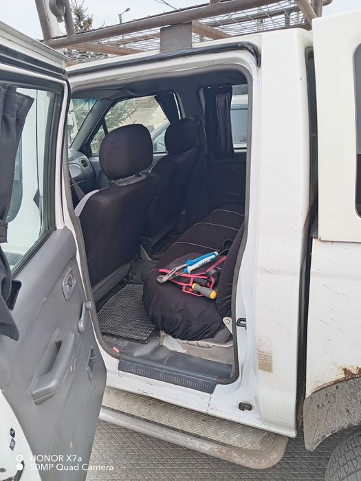 Продам ниссан навара