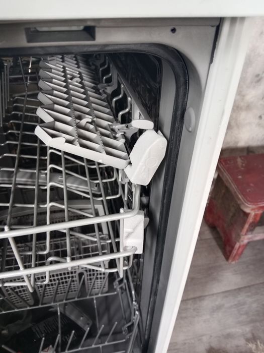 Посудомоечная машина