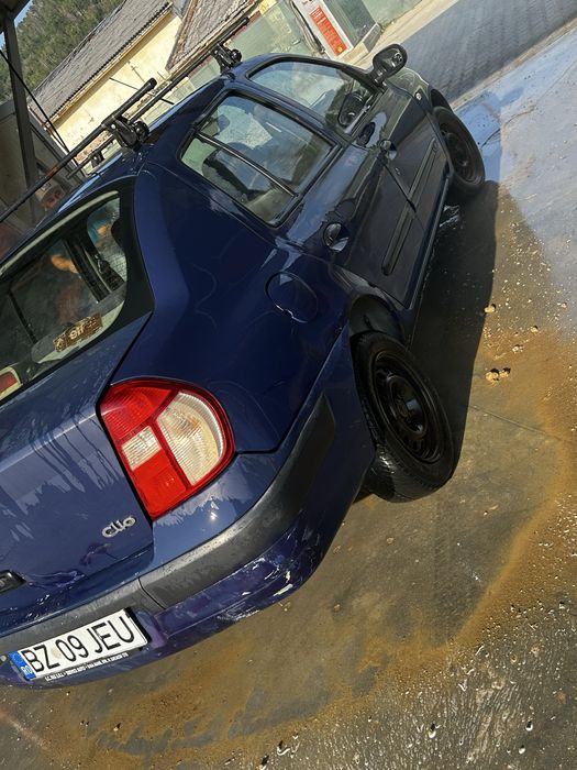 RENAULT Clio 0 — imagine 2
