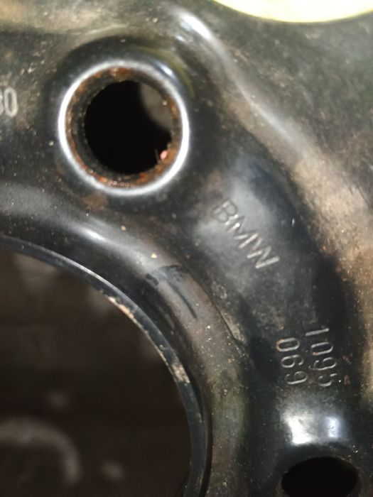 Патерица за BMW 15 цола