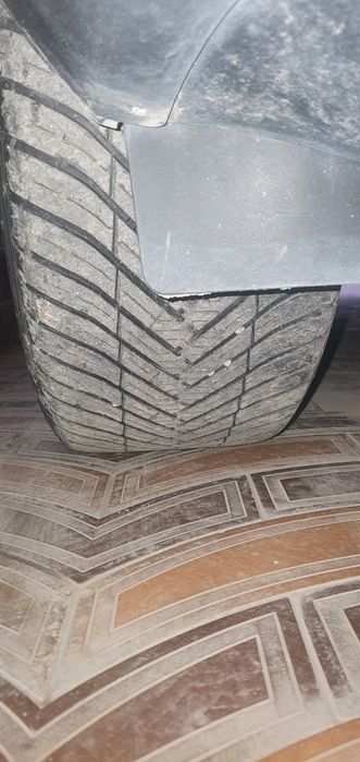 Balon sotaman xolati yaxshi 2 dona