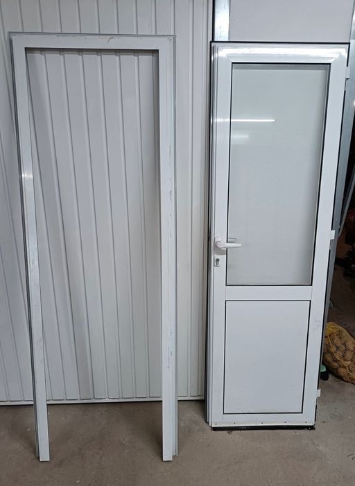 Алуминиева врата 198/68