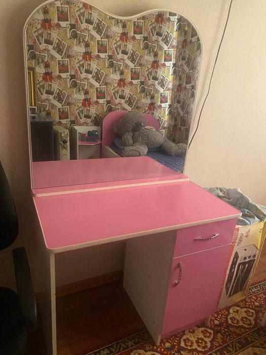 Мебель спальный комплект