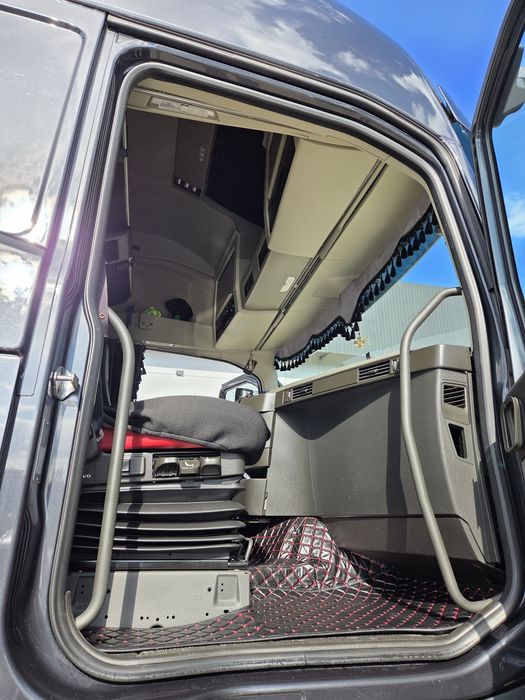 VOLVO FH 500 I-Shift Standard Fabricat in Suedia la comandă in 2020