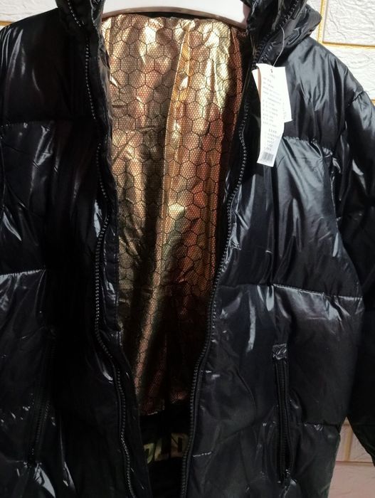 Продам куртку для подростков