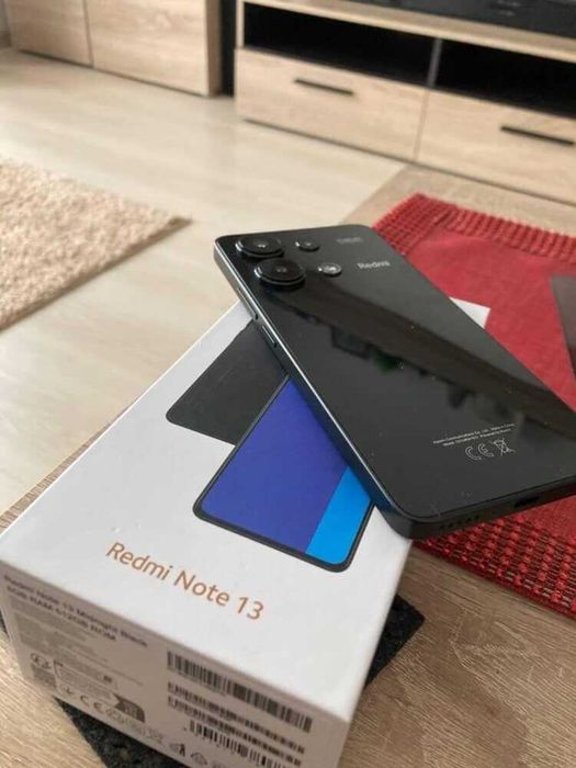 Vand telefon Xiaomi Redmi Note 13