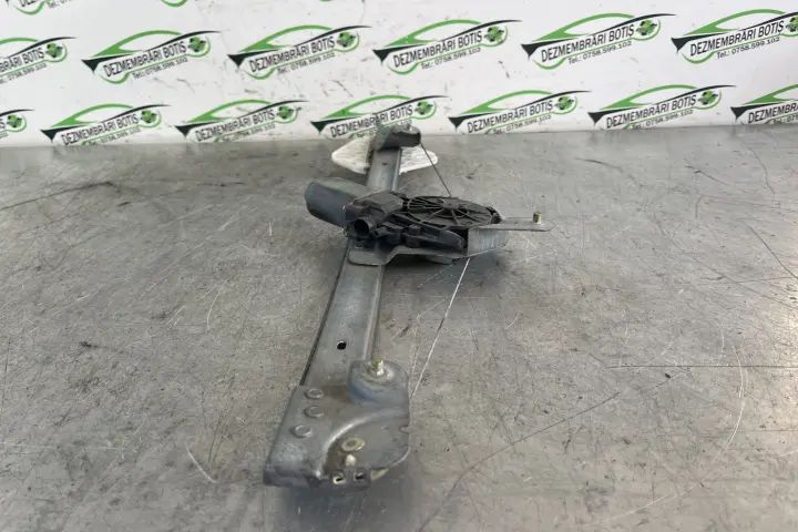 Macara geam fata stanga electrica cu motoras 118481 / 400726D Dacia
