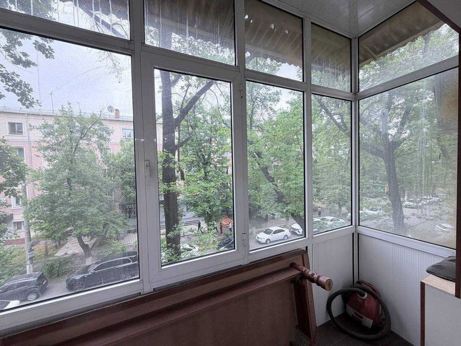 ТОП ЛОКАЦИЯ ! Чиланзар 1 кв-л 3/3/4 90м2 высокопотолочка