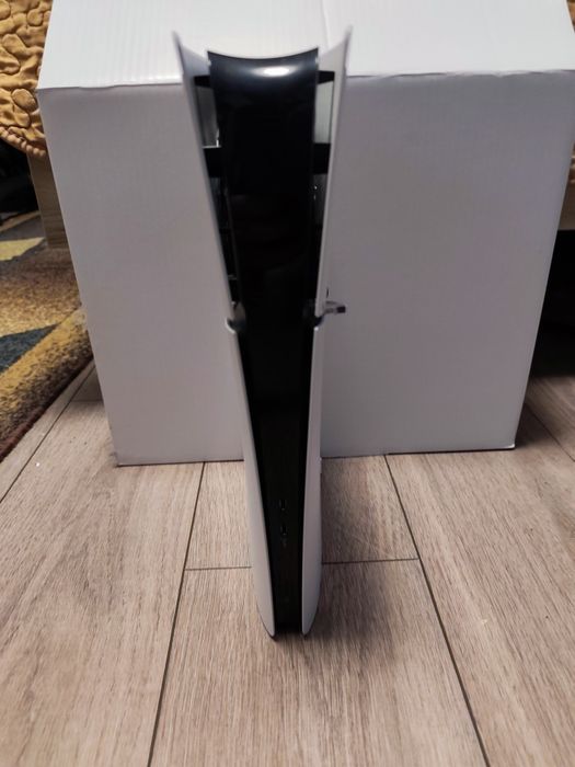 PlayStation 5 de vânzare