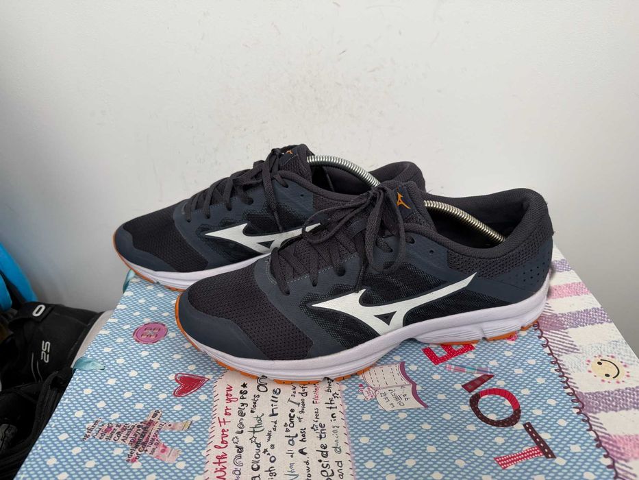 Mizuno Ezrun Lx''оригинални маратонки 44 номер