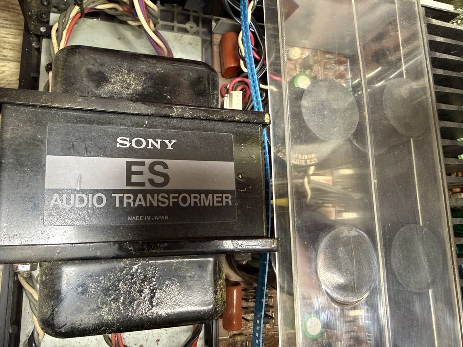 Sony TA-F700ES Висок клас стерео усилвател