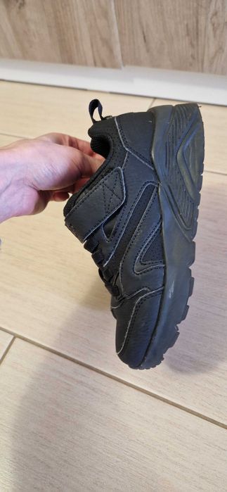 Sketchers marimea 29, model unisex