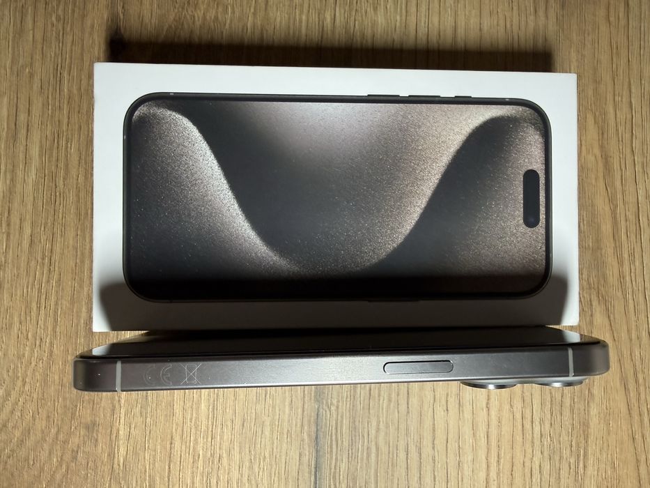 Iphone 15 Pro  Natural Titanium