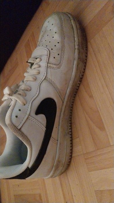 Nike air force бели