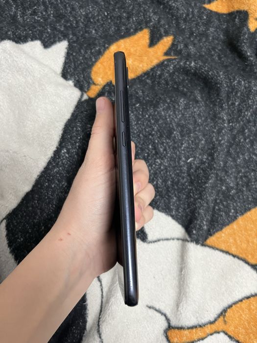 Продам редми 7 глобал 32гб