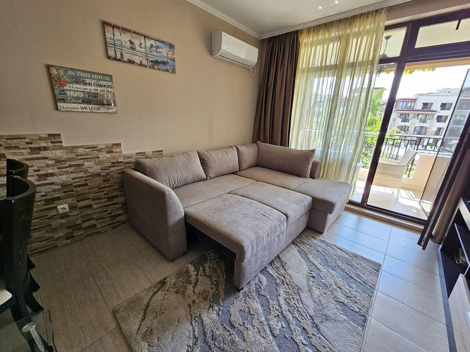 Продава се Двустаен апартамент в Созопол - 57 кв.м за 2106 €/кв.м - Снимка #1