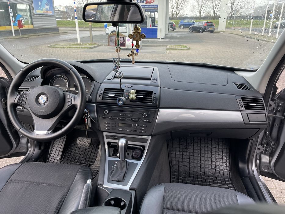 Vand BMW X3 AUTOMAT 177cp din anul 2009