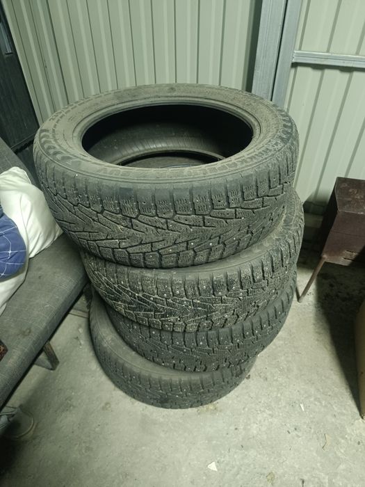 В Продаже покрышки