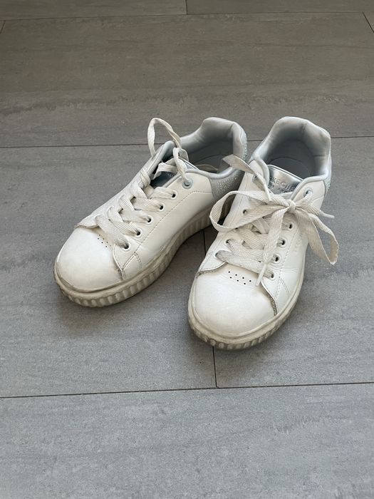 3 чифта детски маратонки 32, 33 и 33,5 номер за момиче