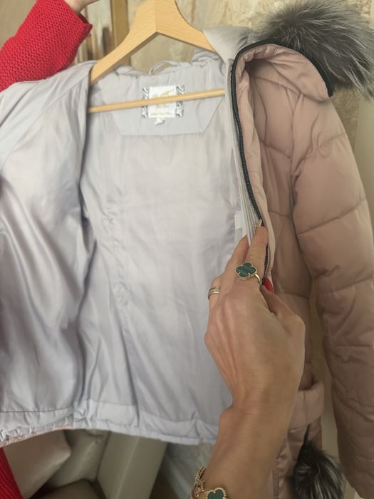 Geaca parka cu blană de vulpe și puf de gasca