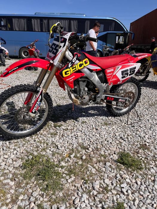 Кроссовый мотоцикл Honda crf 250r