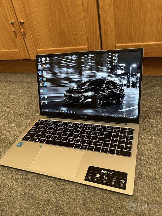 Acer aspire 3 sotiladi yangi va yaxshi holatda