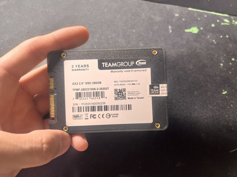 256gb SSD SATA 100% arzonga srochna