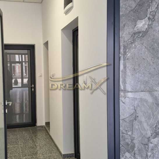 ТОП Офис под наем в Христо Смирненски! 71855407