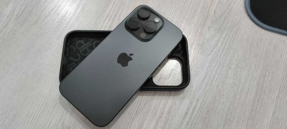 Iphone 16 pro 128GB Black Titanium Dual SIM