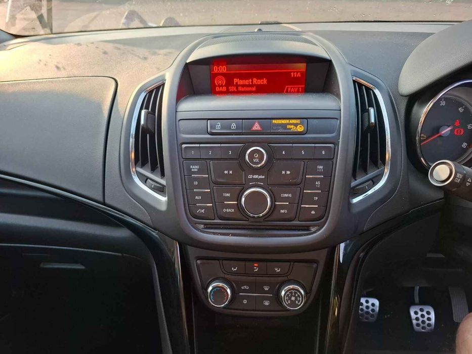 Haion Opel Zafira 2014 Monovolum Negru