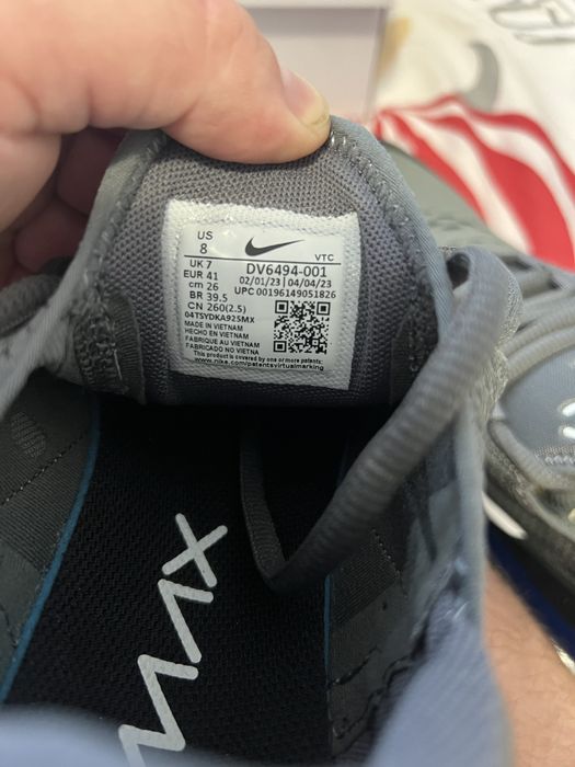 Nike air 27C mar 41 noi!