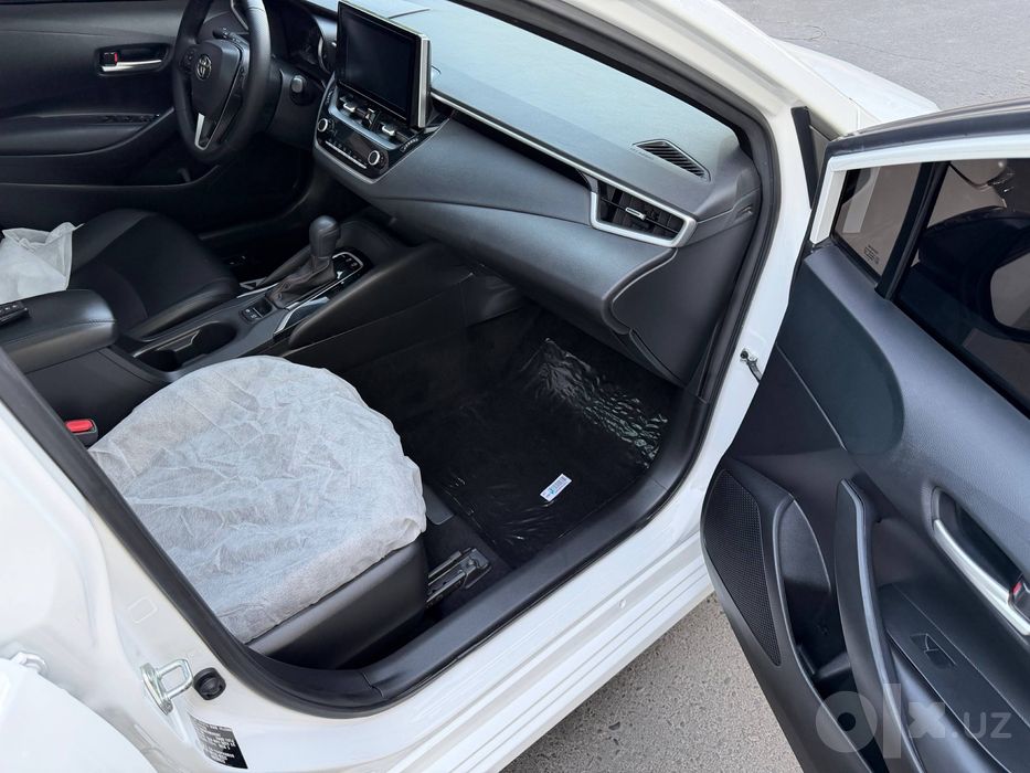 TOYOTA Corolla Full 4 Позиция 2023 Состаяние Зор йенгиде