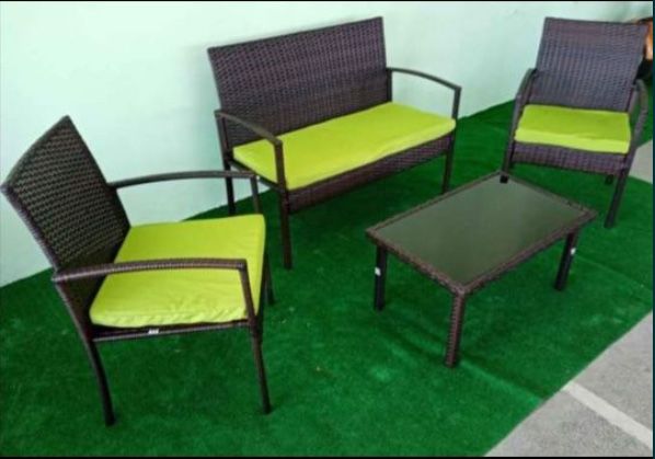 Ратанови мебели