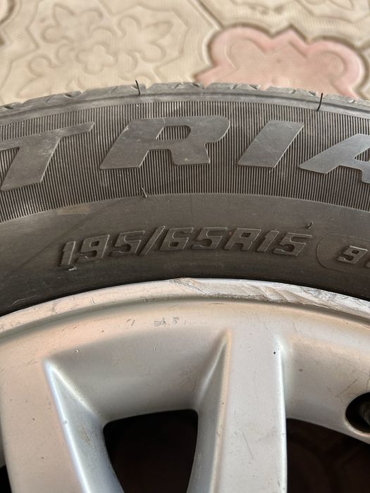 Продам шины с дисками